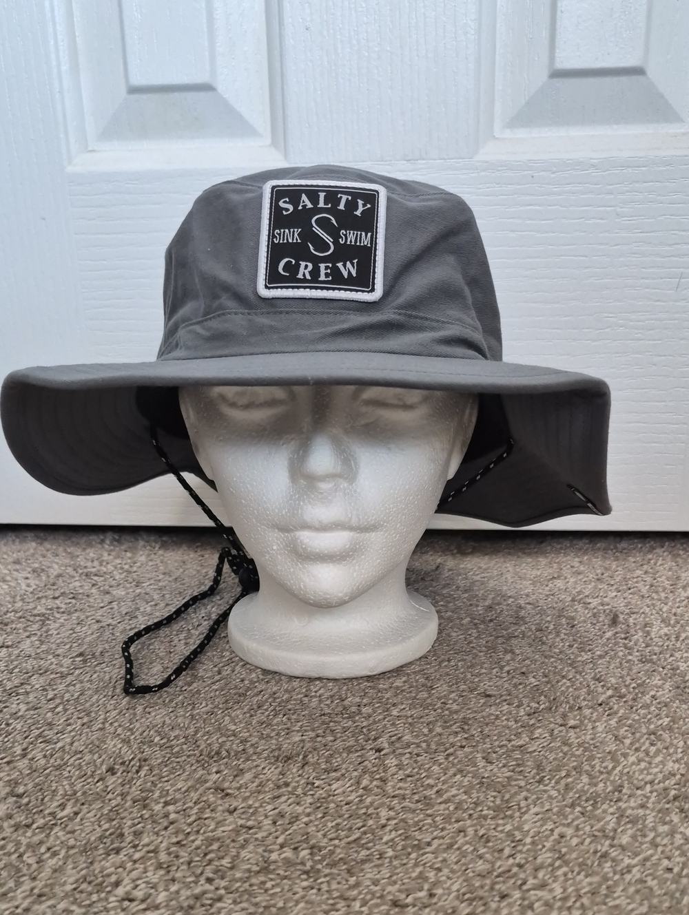 Salty Crew Gray Wide Brim Boonie Hat with Chin Cord